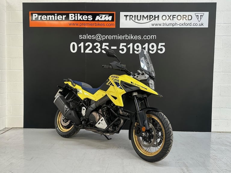 STUNNING ONE OWNER 2021/21 SUZUKI DL 1050 V-STROM XT MOTORCYCLE 