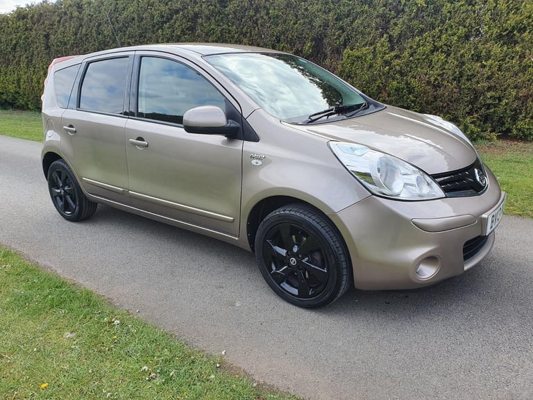 image for 2013 Nissan Note 1.4 N-Tec+ 5dr Hatchback Petrol Manual