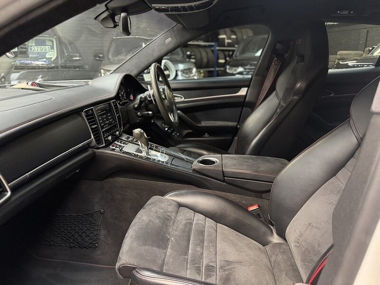 2015 Porsche Panamera V8 GTS Hatchback Petrol Automatic