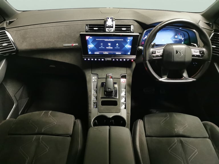 2022 DS Automobiles DS 7 Crossback 1.5 BlueHDi Performance Line + Crossback 5dr Diesel EAT8 Euro ...