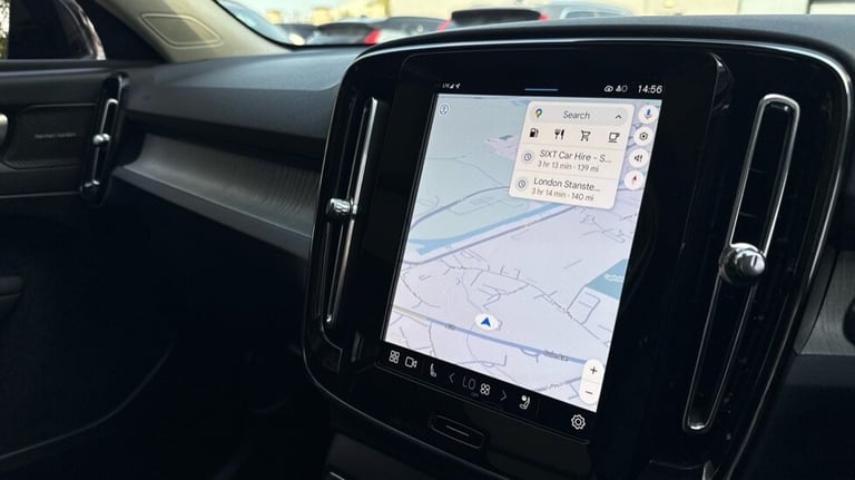 2025 Volvo XC40 Ultra, B4 Mild hybrid, Petrol, Dark Estate Petrol Automatic