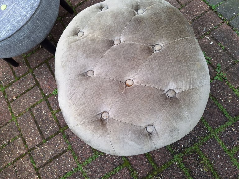 Foot stool 