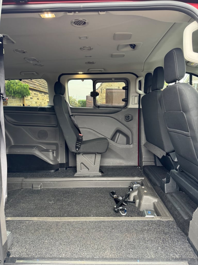 2022 Ford Tourneo Custom 2022 FORD TOURNEO CUSTOM 2.0 EcoBlue 320 TITANIUM L1 EURO 6 MPV Diesel M...