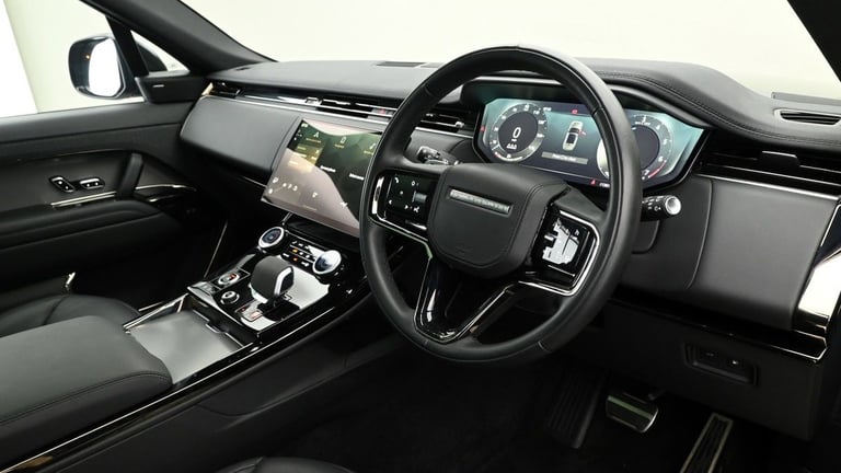 2023 Land Rover Range Rover Sport 3.0 P440e 38.2kWh Dynamic SE SUV 5dr Petrol Plug-in Hybrid Auto...