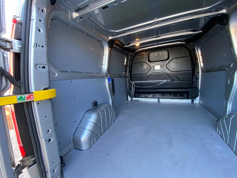 2020 Ford Transit Custom 2.0 340 EcoBlue Trend L1 H1 Euro 6 (s/s) 5dr PANEL VAN Diesel Manual