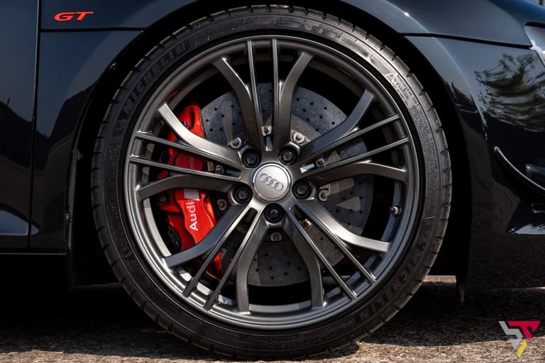 2011 (61) Audi R8 GT 5.2 V10 R-Tronic Auto Coupe 560PS | Phantom Black Metallic