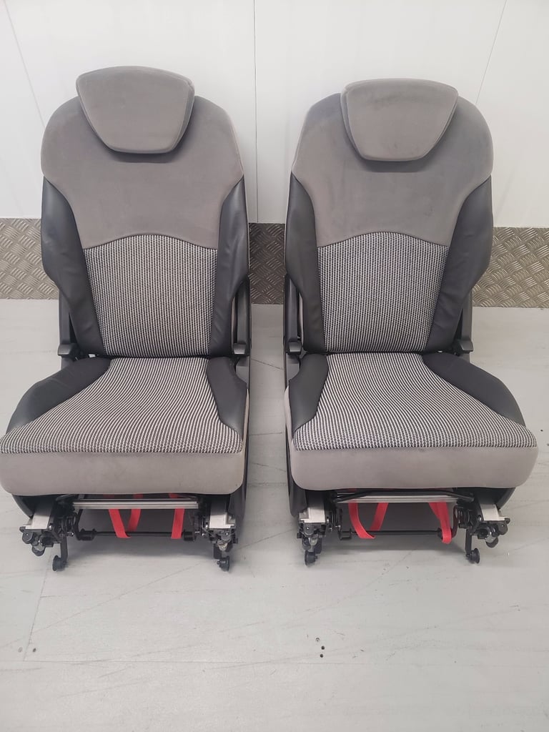 Peugeot 807 third row seats (also fit Citroen C8)