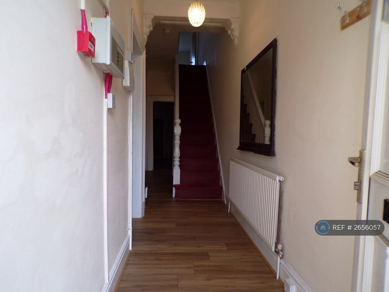 7 bedroom house in Talbot Road, Manchester, M14 (7 bed) (#2656057)
