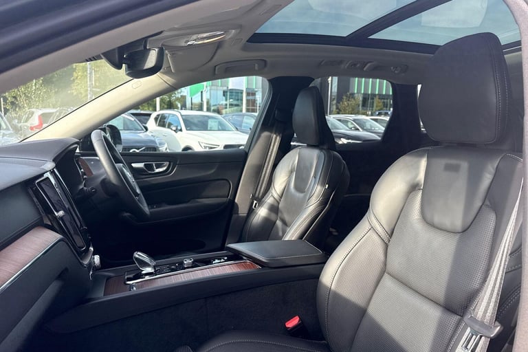 2023 Volvo XC60 2.0 B5 MHEV Ultimate SUV 5dr Petrol Hybrid Auto AWD Euro 6 (s/s) (250 ps) ESTATE ...