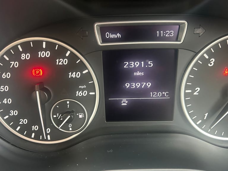 Mercedes-Benz, B CLASS, MPV, 2012, Manual, 1796 (cc), 5 doors