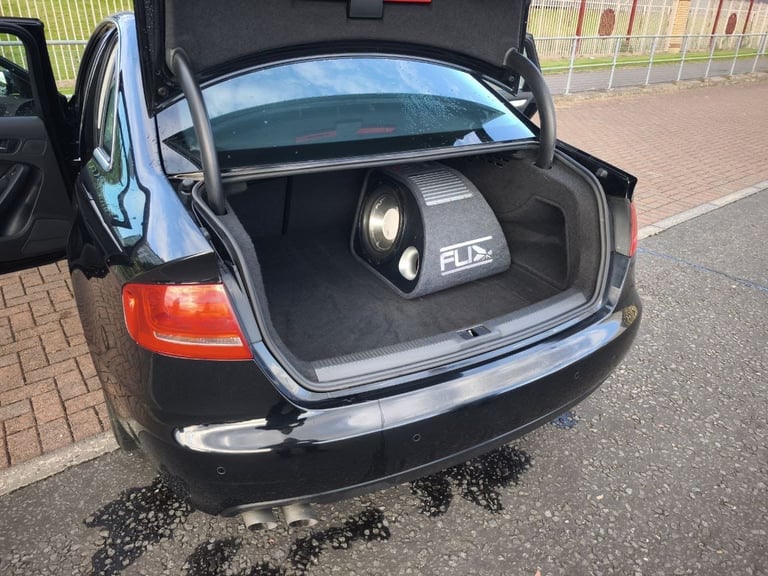 Audi, A4, Saloon, 2010, Manual, 1968 (cc), 4 doors