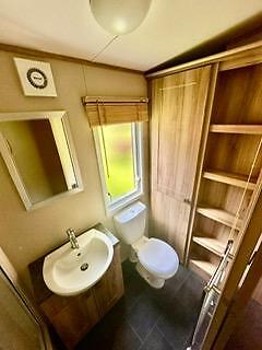 NOW REDUCED! NO AGE LIMIT PARK, 11 MONTH SEASON, FREE 2024 SITE FEES 