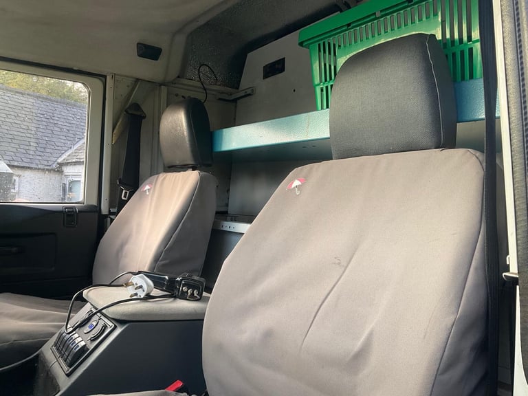 Land Rover, DEFENDER, Panel Van, 2007, Manual, 2495 (cc)