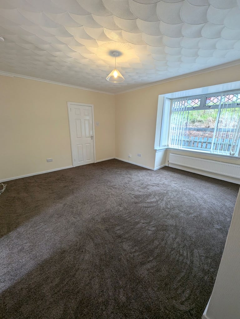 Three bedroom large house for rent in Westcliff, Dumbarton 