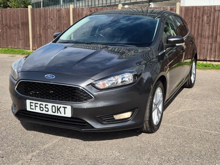 2015 Ford Focus 1.6 Zetec Powershift Euro 6 5dr HATCHBACK Petrol Automatic