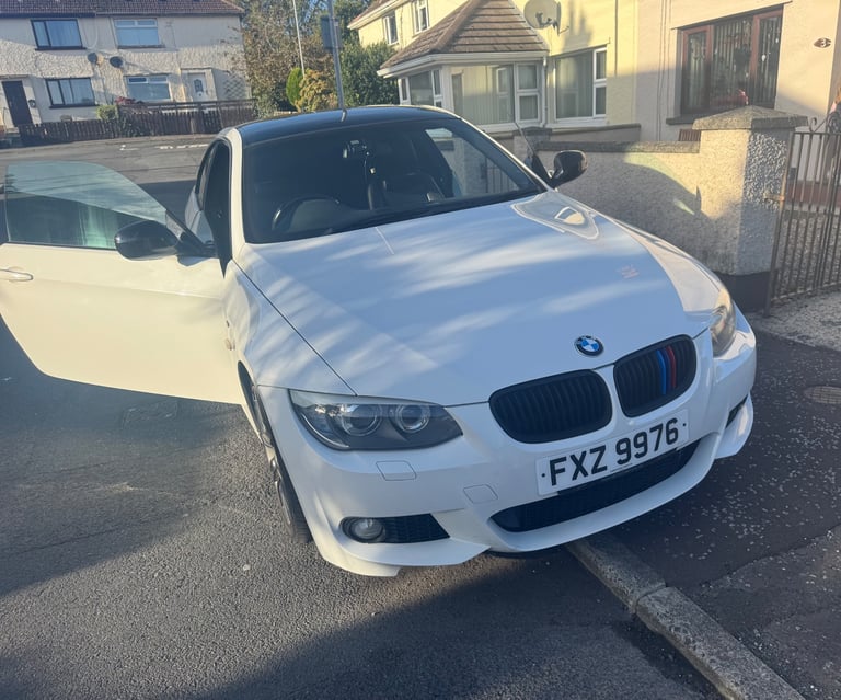 BMW, 3 SERIES, Coupe, 2011, Manual, 1995 (cc), 2 doors