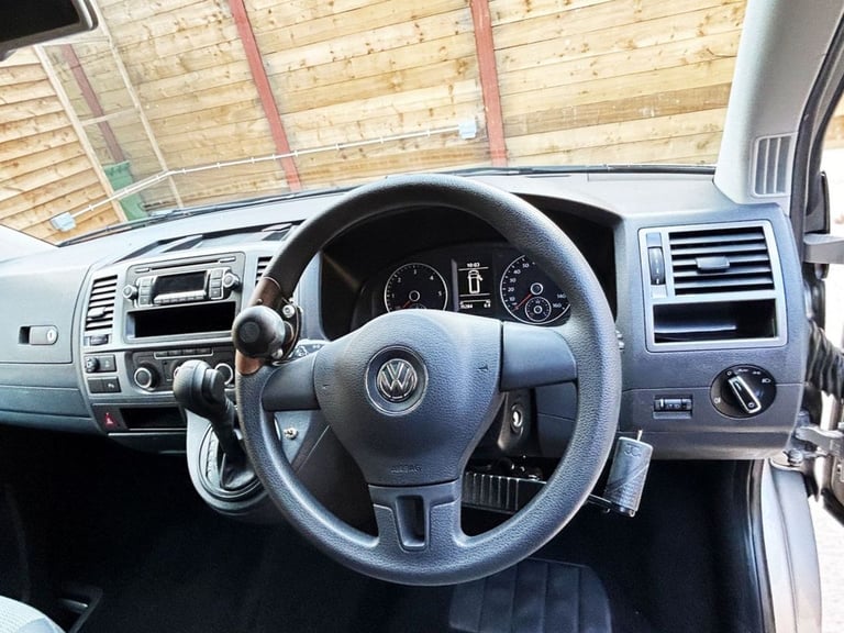 2015 Volkswagen Transporter 4 Seat Auto Driver Transfer Wheelchair Accessible Disabled Access Veh...