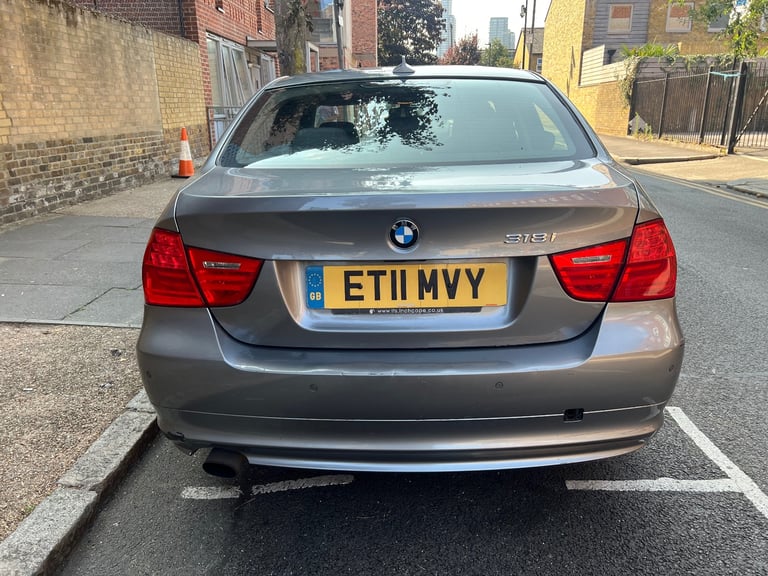 BMW, 3 SERIES, Saloon, 2011, Manual, 1995 (cc), 4 doors