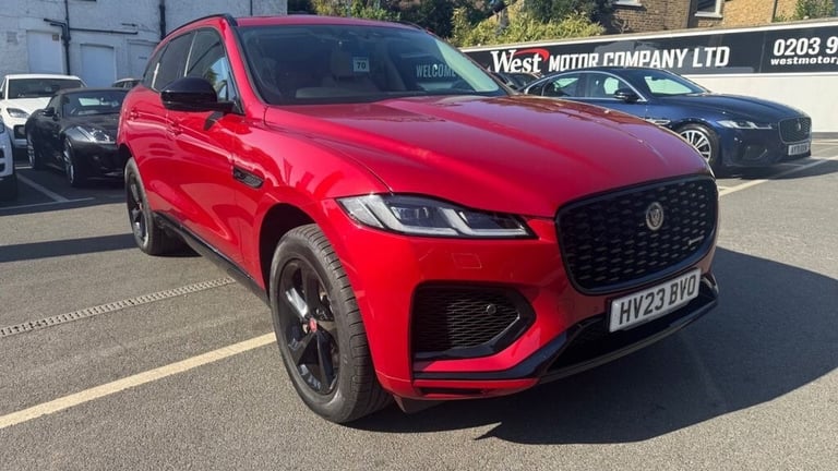 image for 2023 23 JAGUAR F-PACE 2.0 P400E 17.1KWH R-DYNAMIC BLACK SUV 5DR PETROL PLUG-IN H