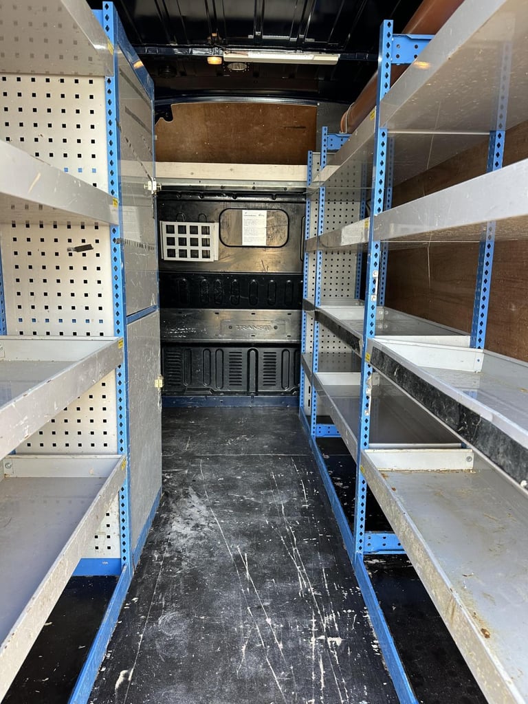 2013 Ford Transit 2.2 TDCi 350 Panel Van 3dr Diesel Manual FWD L2 H3 (209 g/km, 123 bhp) Panel Va...