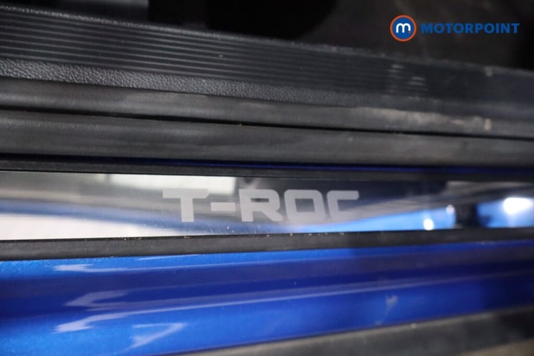 2022 Volkswagen T-Roc 1.0 TSI Life 5dr SUV Petrol Manual