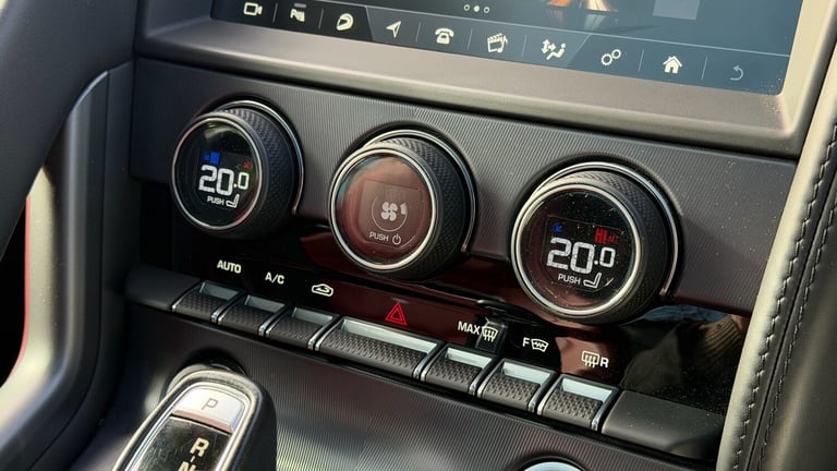 2018 Jaguar F-TYPE 5.0 Supercharged V8 R 2dr Auto AWD Petrol