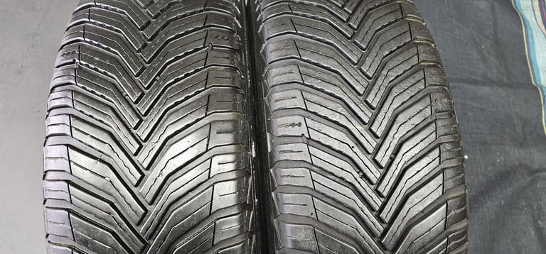 image for 205 55 16   2 x tyres Michelin Cross Climate 2 All Seasons