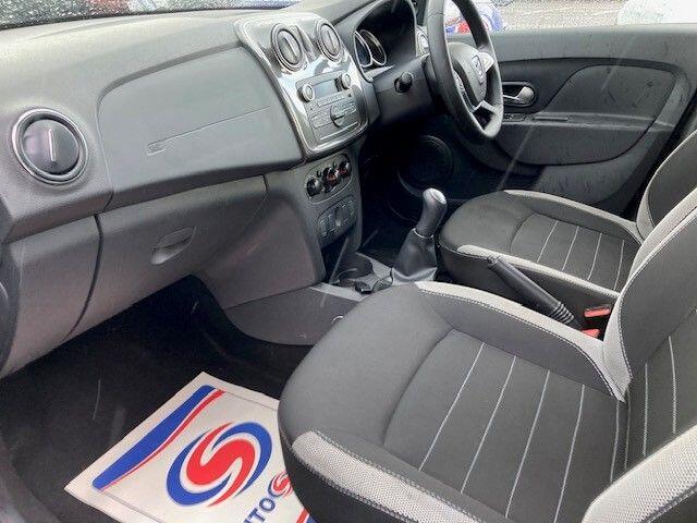 2019 Dacia Sandero Stepway 0.9 TCe Essential Euro 6 (s/s) 5dr HATCHBACK Petrol Manual
