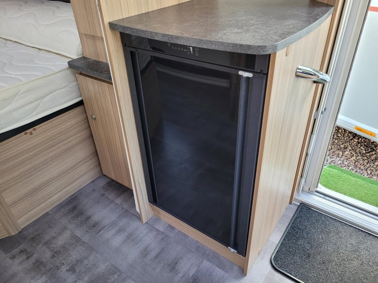 Bailey Pegasus Grande SE Brindisi 2023 Single Axle 4 Berth - 8FT Wide, Fixed Bed