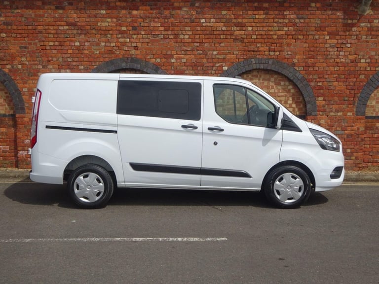2022 Ford Transit Custom 2.0 320 EcoBlue Trend Crew Van L1 H1 Euro 6 (s/s) 5dr PANEL VAN Diesel M...