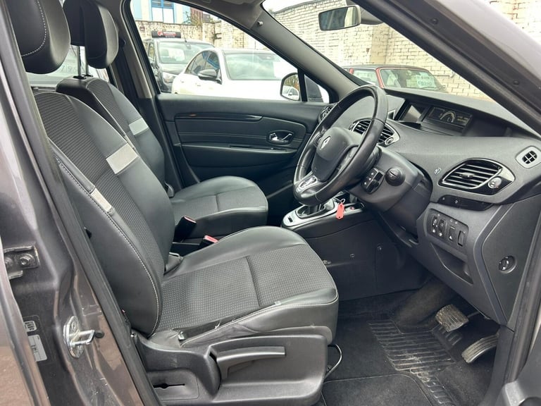 2013 Renault Scenic 1.5 dCi Dynamique TomTom EDC Euro 5 5dr MPV Diesel Automatic