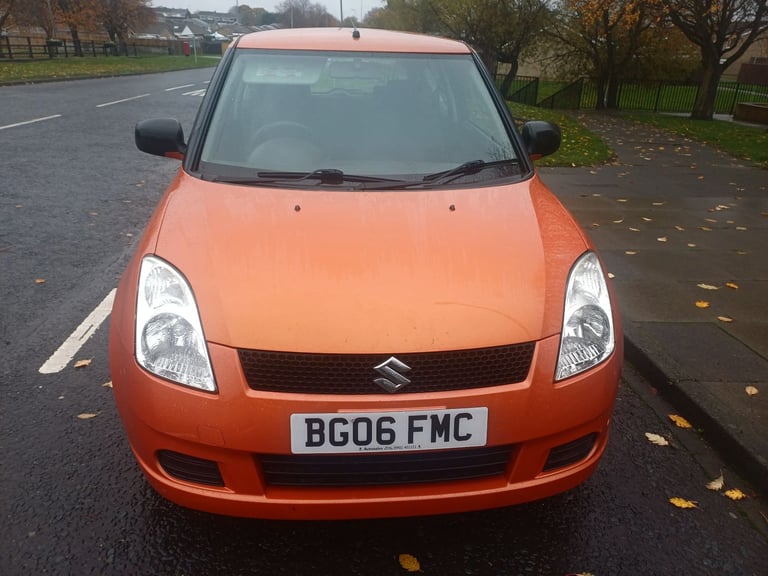 SUZUKU SWIFT 1.3 GL VERY LOW MILES SERVICE HISTORY OUTSTAND CAR
