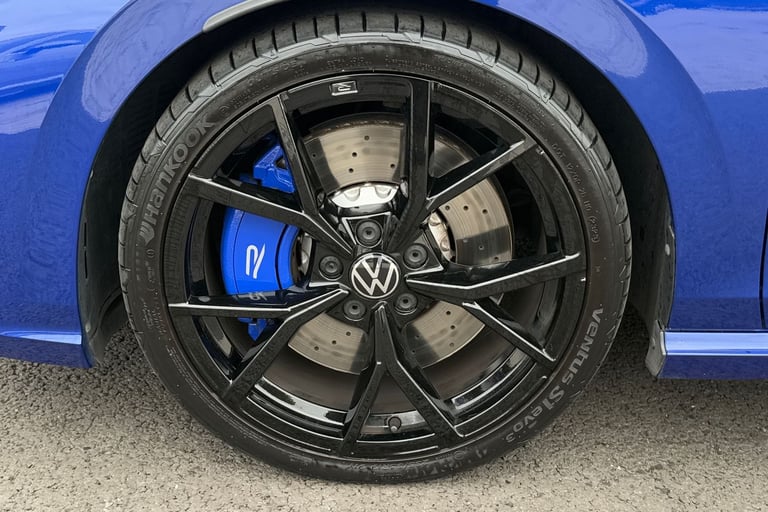 2023 Volkswagen Golf 2.0 TSI 320 R 4Motion 5dr DSG **REAR SIDE AIRBAGS, 19' ESTORIL BLACK A Hatch...