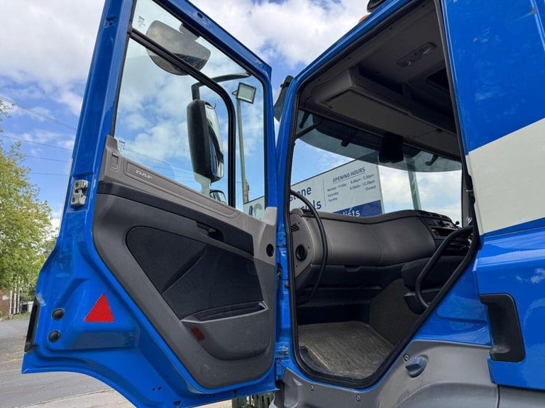 2021 DAF CF-450 8X4 GRAB TIPPER