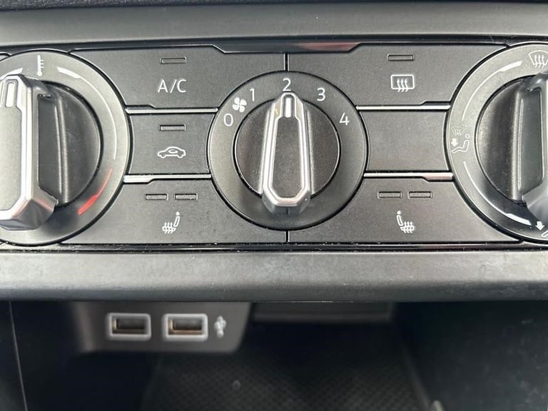2020 Volkswagen Polo MK6 Hatchback 5Dr 1.0 TSI 95PS United + CLICK AND COLLECT MANUAL Hatchback P...