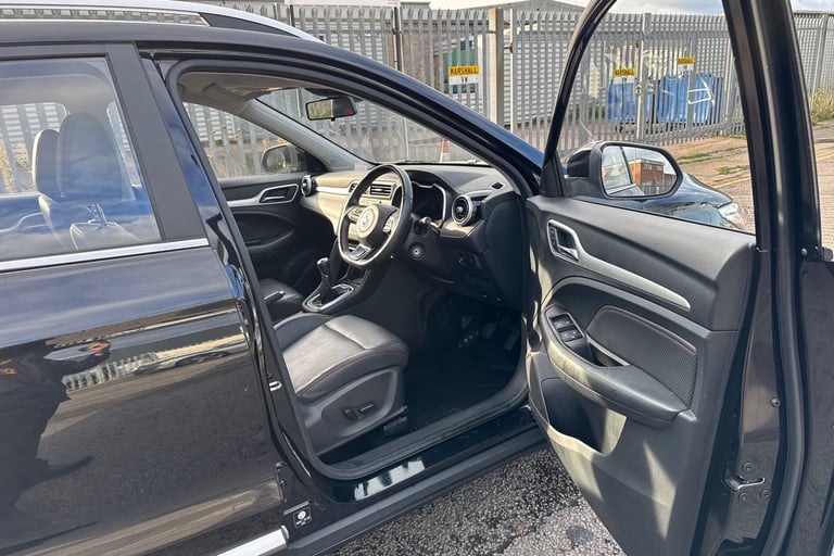 2020 MG MG ZS 1.5 VTi-TECH Exclusive 5dr Hatchback Petrol Manual