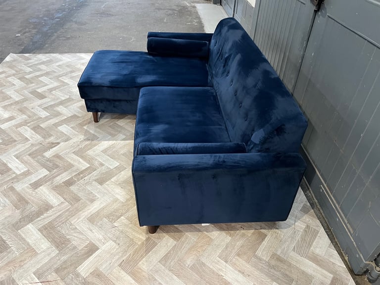 Blue velvet L shape sofa, FREE DELIVERY 
