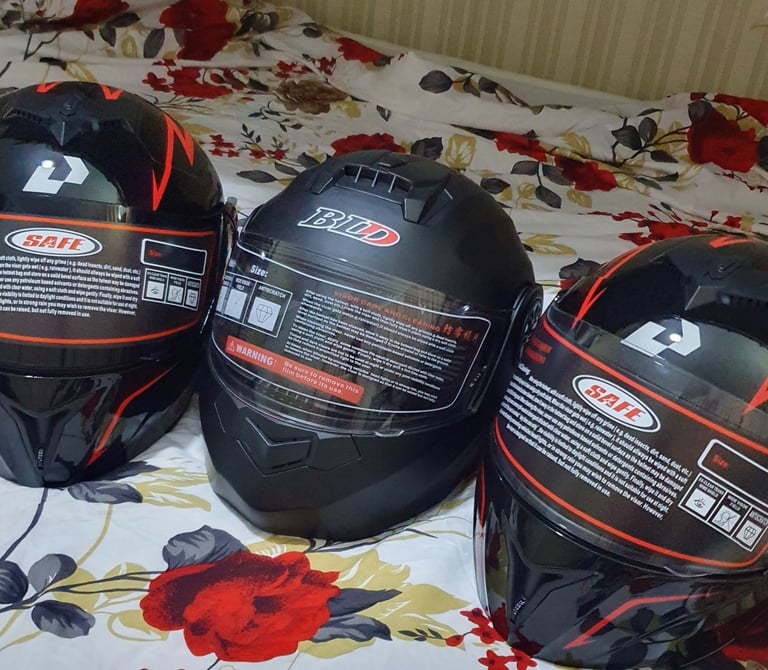 New Motorcycle Helmet Double Lens Cross Section Helmet ⛑️ size  ,M, L , XL