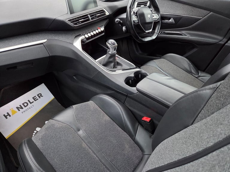 2018 Peugeot 3008 1.2 PureTech Allure Euro 6 (s/s) 5dr Petrol