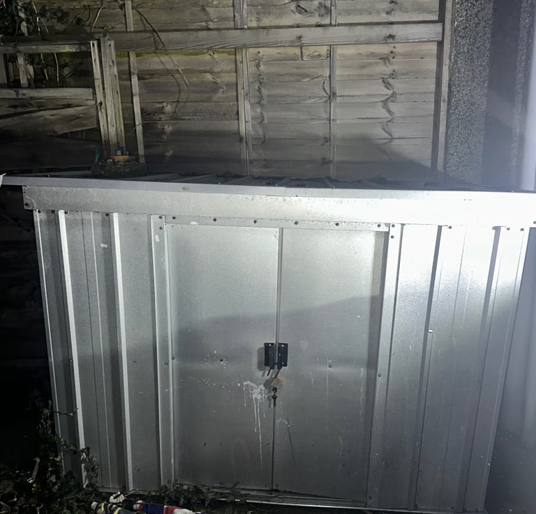image for Free metal shed taker must dismantle