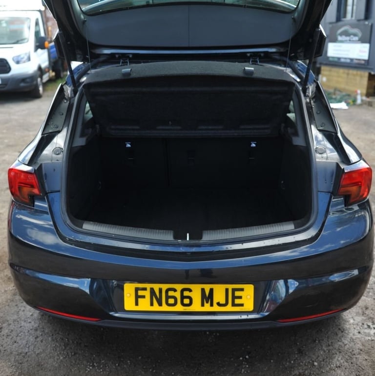2016 VAUXHALL ASTRA 1.6 CDTI BLUEINJECTION SRI HATCHBACK 5DR DIESEL MANUAL EURO6