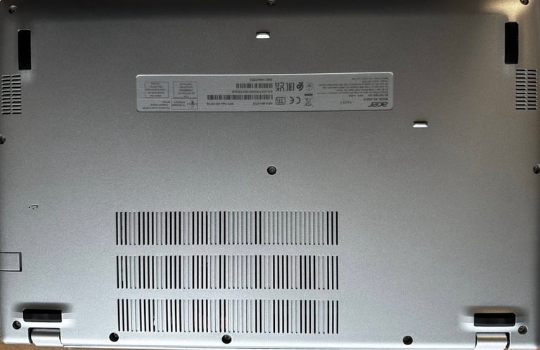 Acer Laptop almost new 