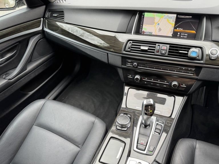 2016 BMW 5 Series 2.0 520d Luxury Touring 5dr Diesel Auto Euro 6 (s/s) (190 ps) Estate Diesel Aut...