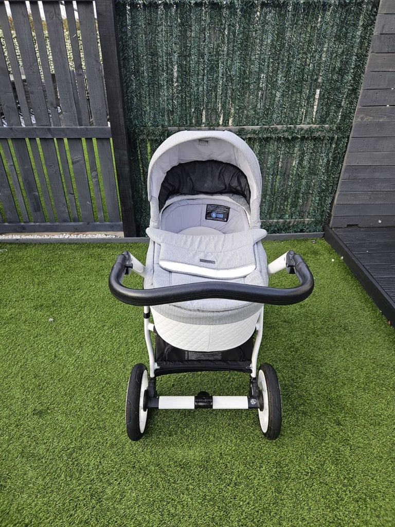 Babystyle prestige 3 in 1 pram