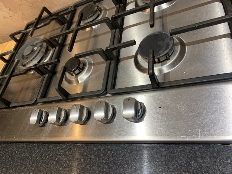 Five gas cast iron burner