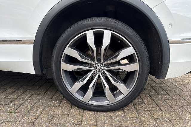 2021 Volkswagen Tiguan Allspace 1.5 TSI EVO R-Line Tech 5dr DSG + SPACE SAVER SPARE + WINTER PACK...