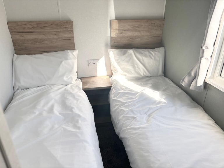 SEASIDE STATIC CARAVAN FOR SALE - BARMOUTH SUNNY SANDS