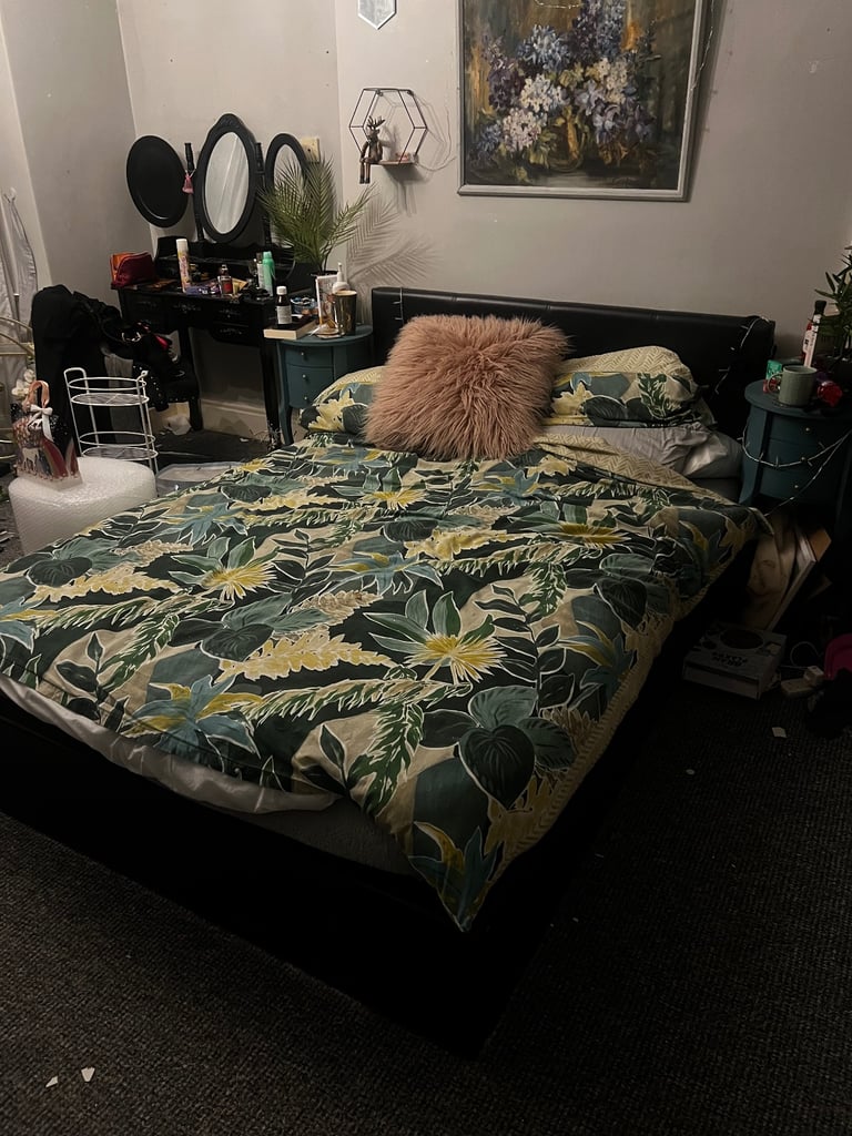 image for Free double bed ottoman (mattress not included)