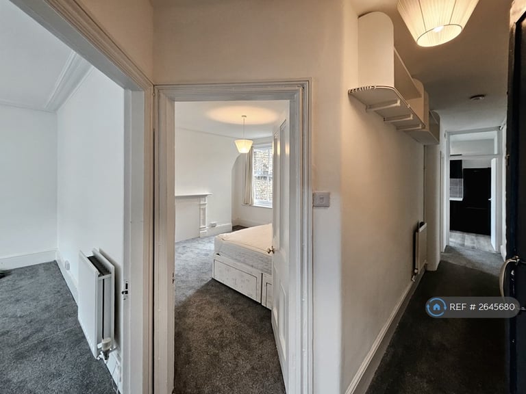 1 bedroom flat in Great Titchfield Street, Fitzrovia, W1W (1 bed) (#2645680)