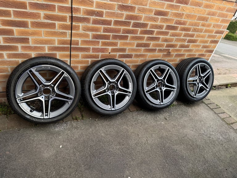 image for 18inch Mercedes Benz amg alloys with wheels